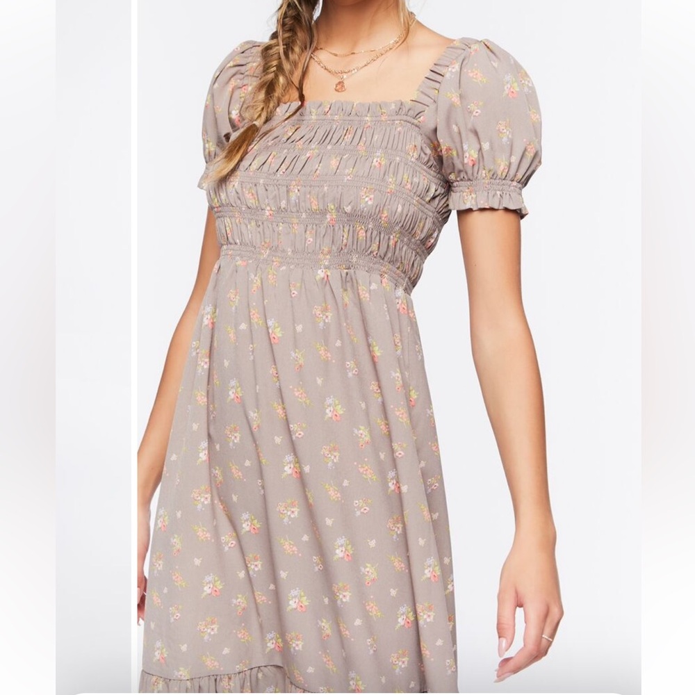 Floral Puff-Sleeve Dress/Taupe Color ——— Can fit Medium to Large - Picture 4 of 6